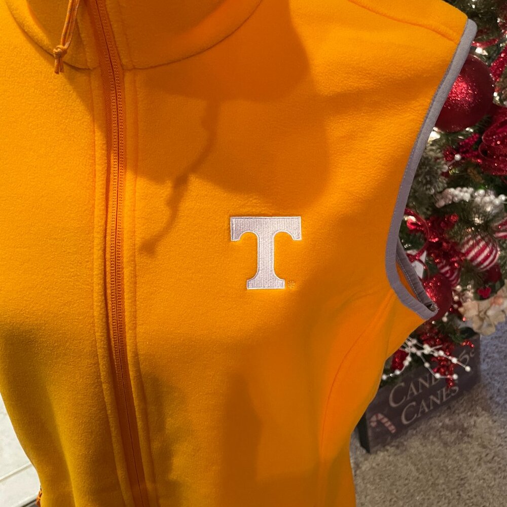 NWT Women's XL COLUMBIA Fleece Vest TENNESSEE VOLUNTEERS - Picture 2 of 6